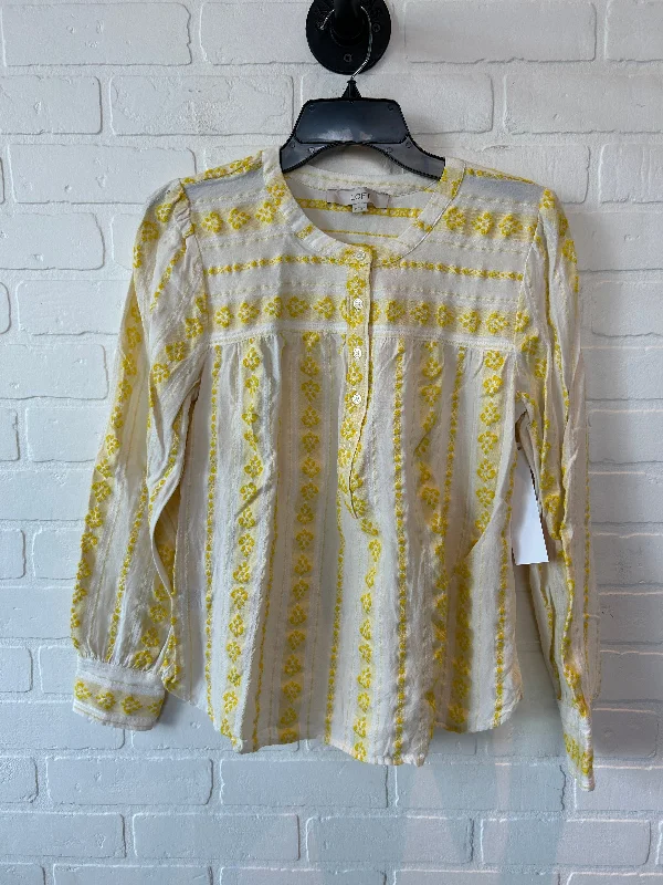 Top Long Sleeve By Loft In White & Yellow, Size: M