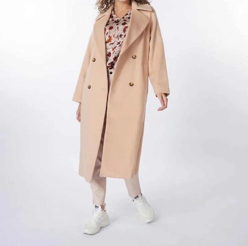 Clara Oversized Coat In Camel