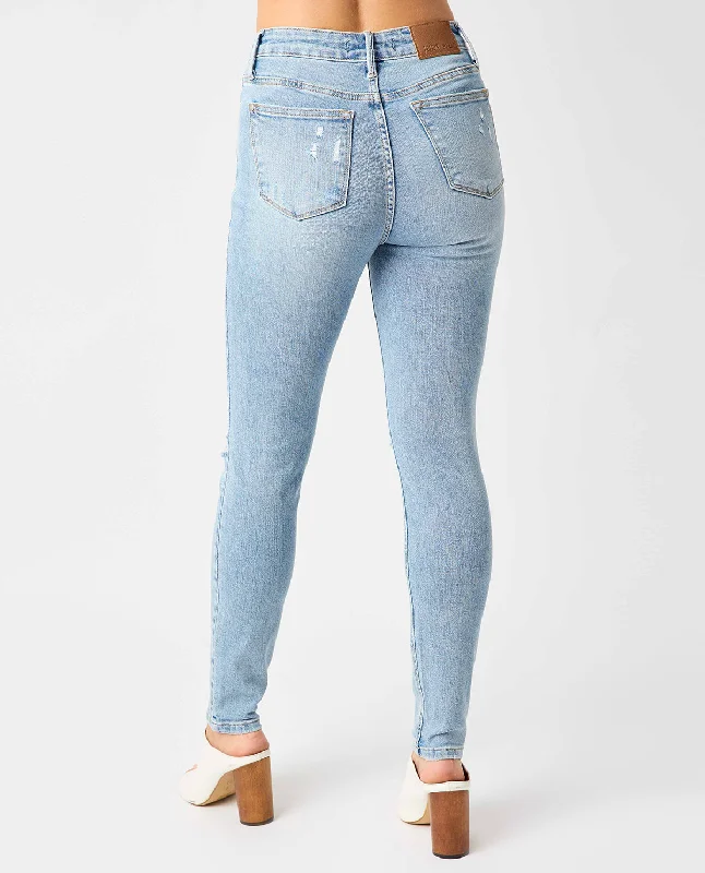 Judy Blue Mid Rise Tummy Control Destroy Skinny Jeans