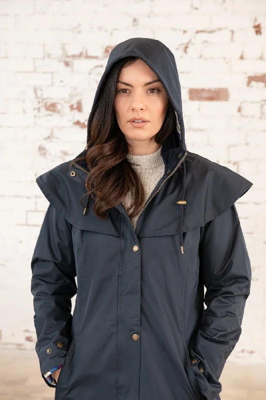 Outrider Waterproof Raincoat in Navy